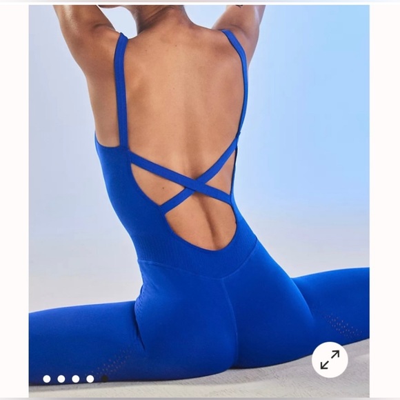 🌹NWOT Free People Movement Good Karma Onesie in the color Sapphire Size XS/S - Picture 2 of 8